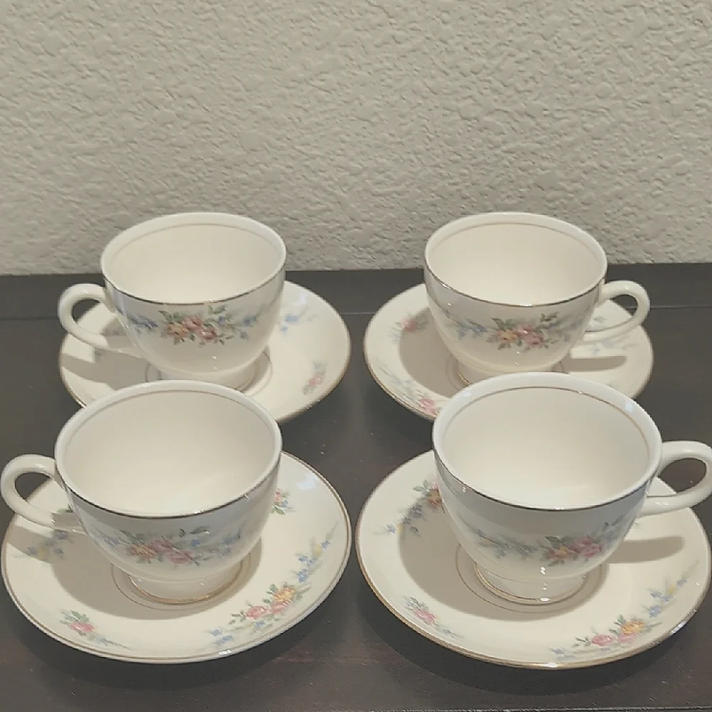 Four (4) Homer Laughlin Eggshell Nautilus Ferndale Cup And Saucer Sets